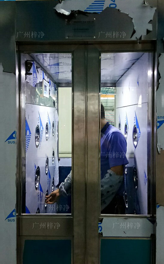 自動平移門風淋間調試 自動平移門風淋間調試